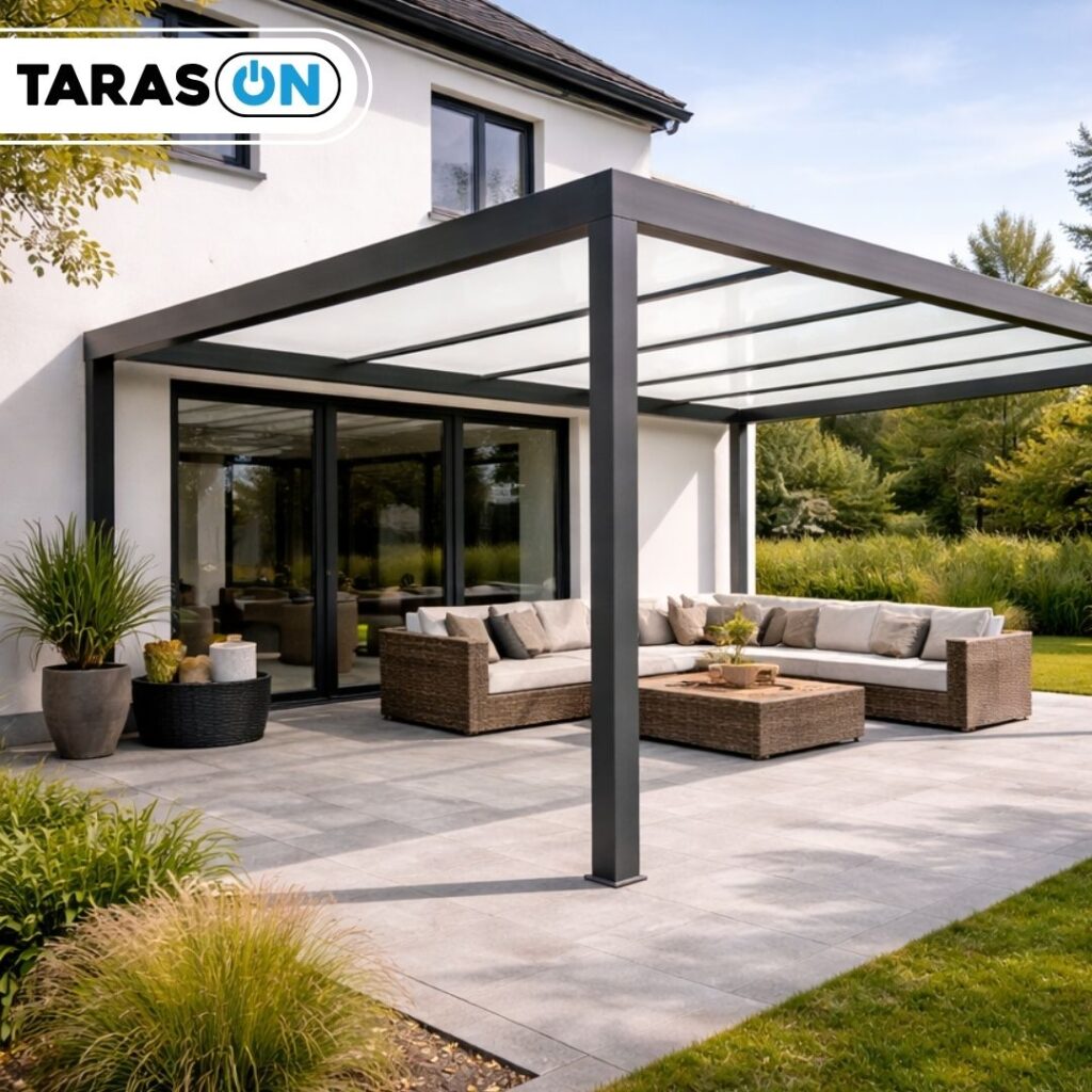 Pergola tarasowa z dachem z poliwęglanu