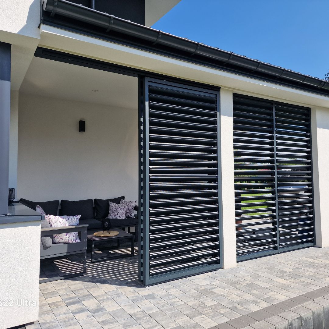 zabudowa tarasu przesuwna czy stała